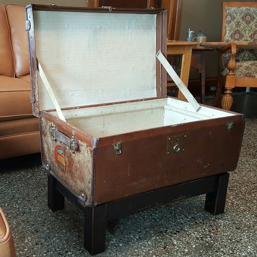 TRUNK-4