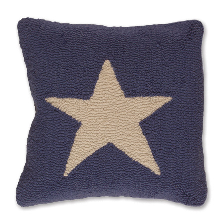 2lonestarpillow.jpg